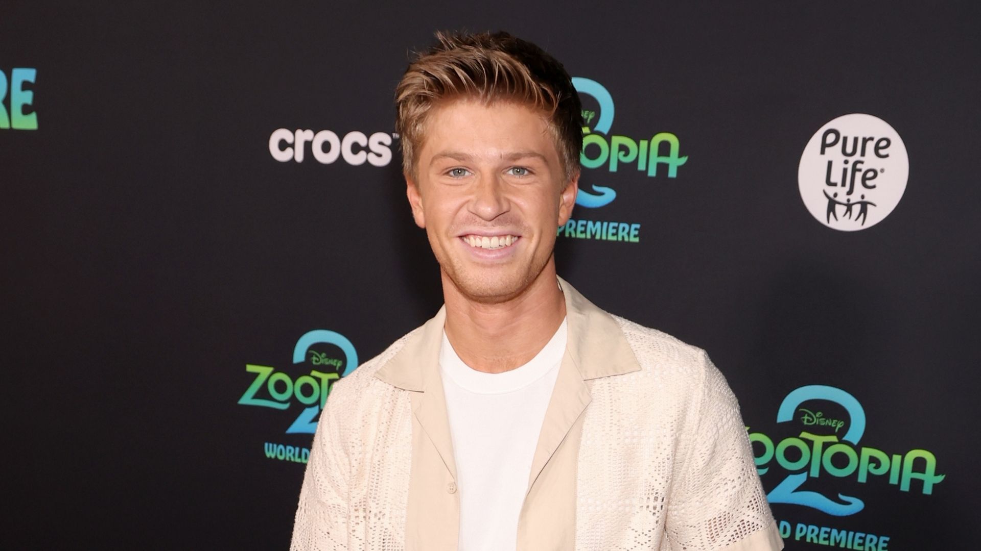 Robert Irwin Gives Candid Update About His Love Life 2 Months After ...