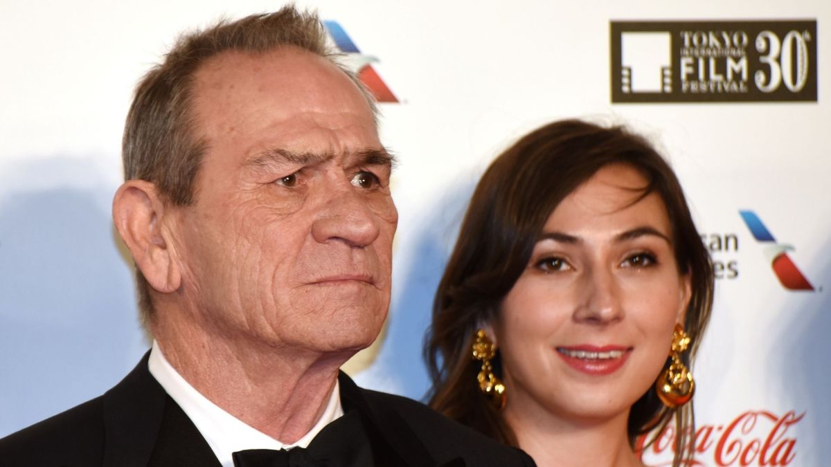 Tommy Lee Jones & Victoria Jones