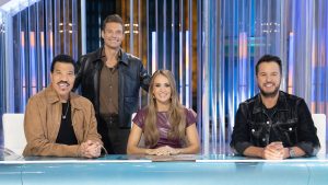 LIONEL RICHIE, RYAN SEACREST, CARRIE UNDERWOOD, LUKE BRYAN