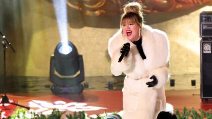Pop Star to Take Over ‘The Kelly Clarkson Show’ for a Special Week