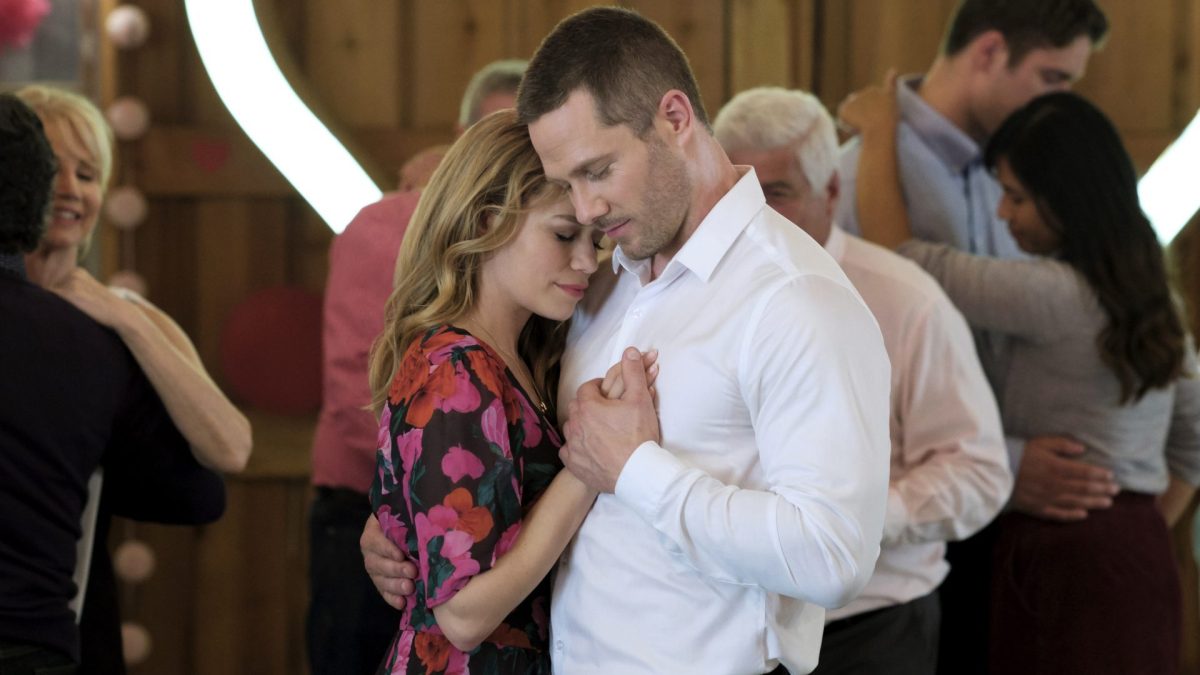 Bethany Joy Lenz and Luke Macfarlane