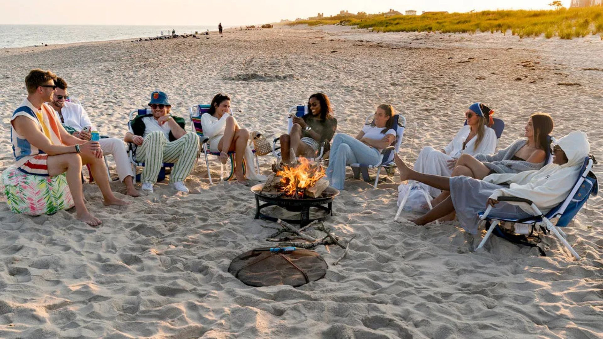 The cast of Summer House season 10 pictured on the beach