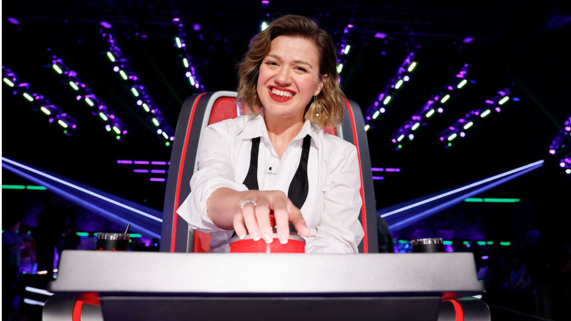 Kelly Clarkson on 'The Voice' Season 29