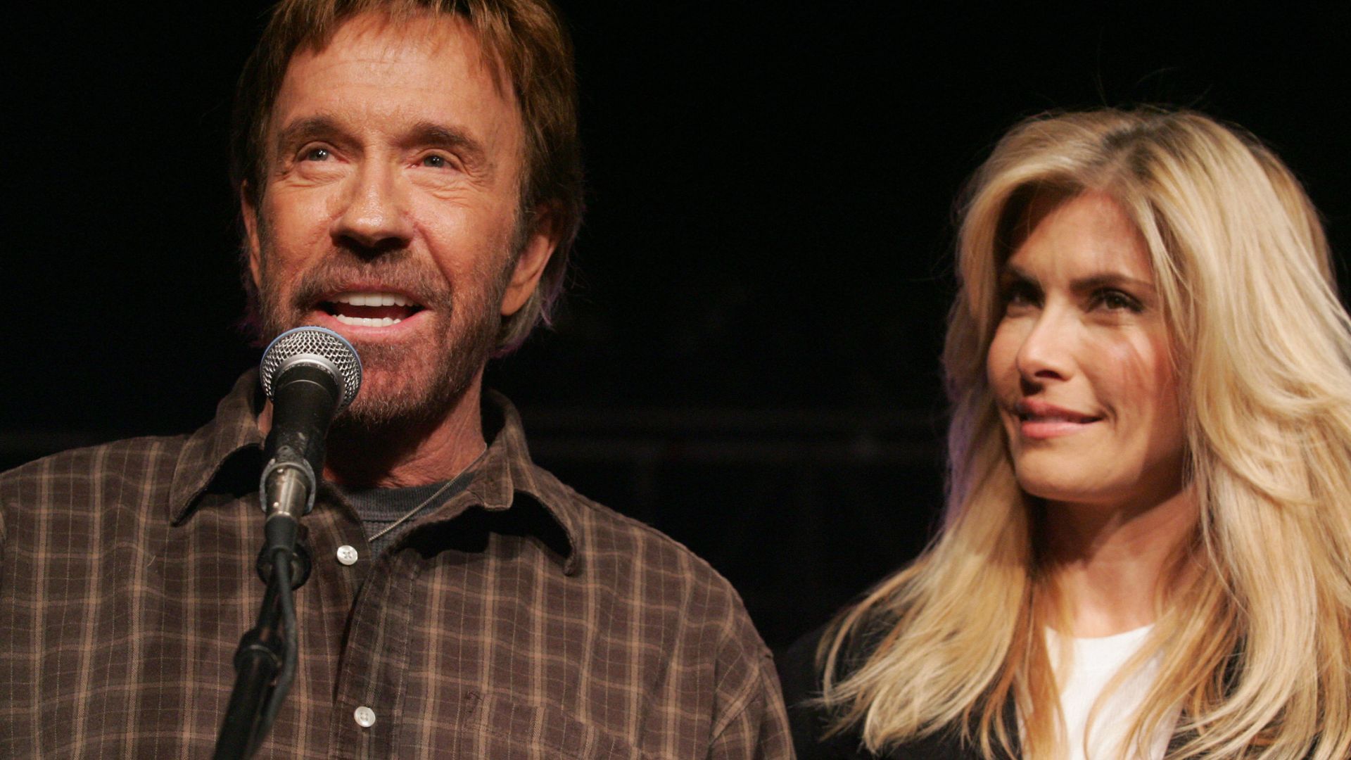 who-is-chuck-norris-wife-meet-gena-o-kelley-his-partner-of-27-years