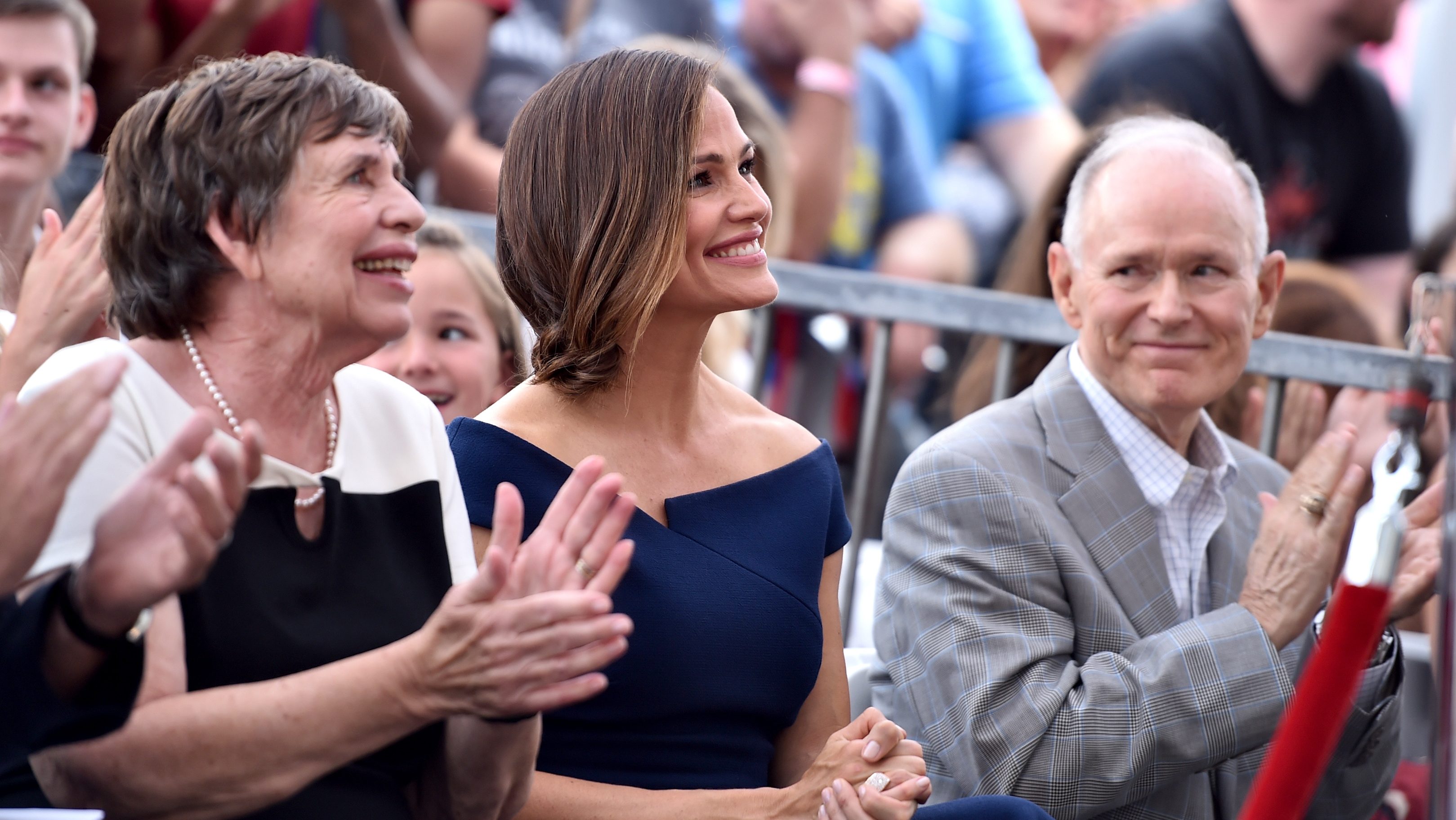 Jennifer Garner with her parents Patricia Ann Garner and William Garner at Hollywood Walk of Fame ceremony