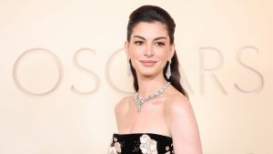 Anne Hathaway.