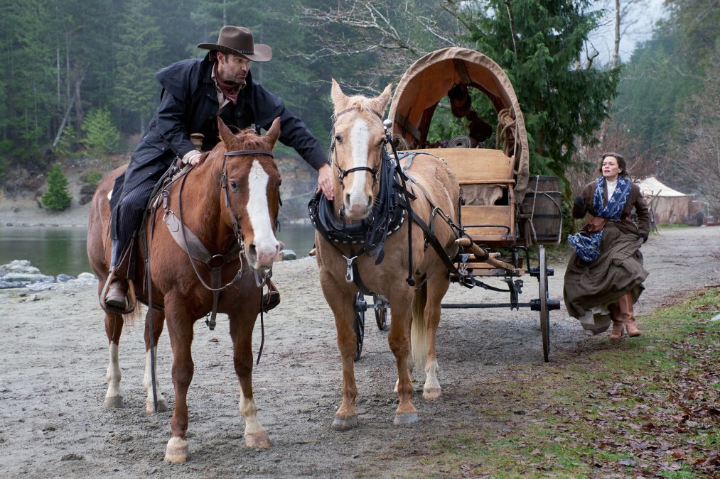 Benjamin Ayres and Bethany Joy Lenz