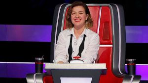 Kelly Clarkson pictured on the set of "The Voice" season 29