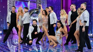 "Dancing With the Stars" cast on "Good Morning America," photos by ABC