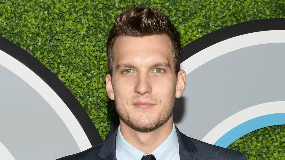 Scott Michael Foster
