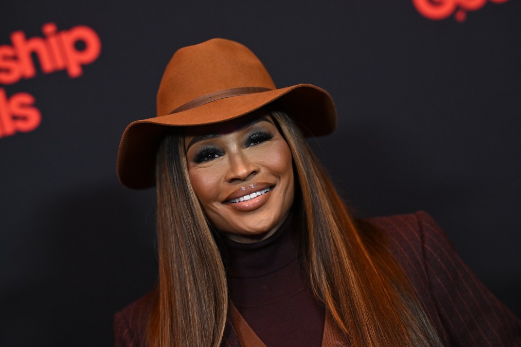 Cynthia Bailey, Mary Cosby 