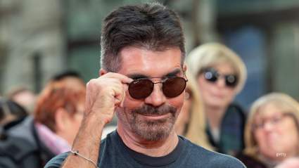 Simon Cowell Banned From Doing His ‘Most Annoying Habit’ on Set, But He Totally Owns It