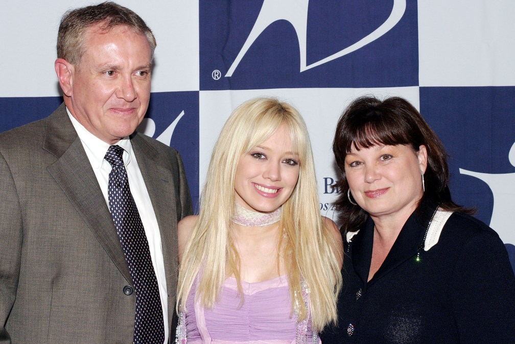 Hilary Duff with parents