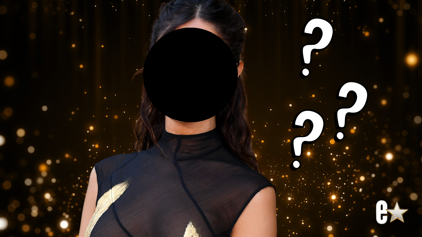 Eiza GonzÃ¡lez with her face disguised