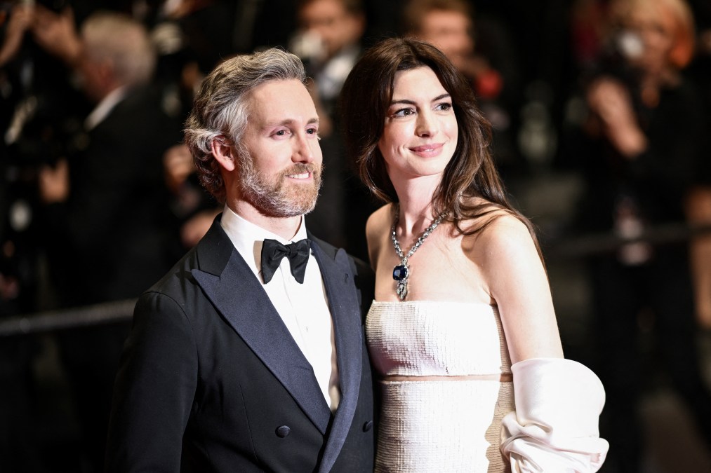 Anne Hathaway Shares Rare Mom Update With 2 Kids And Husband Anne Hathaway Shares Rare Mom Update With 2 Kids And Husband