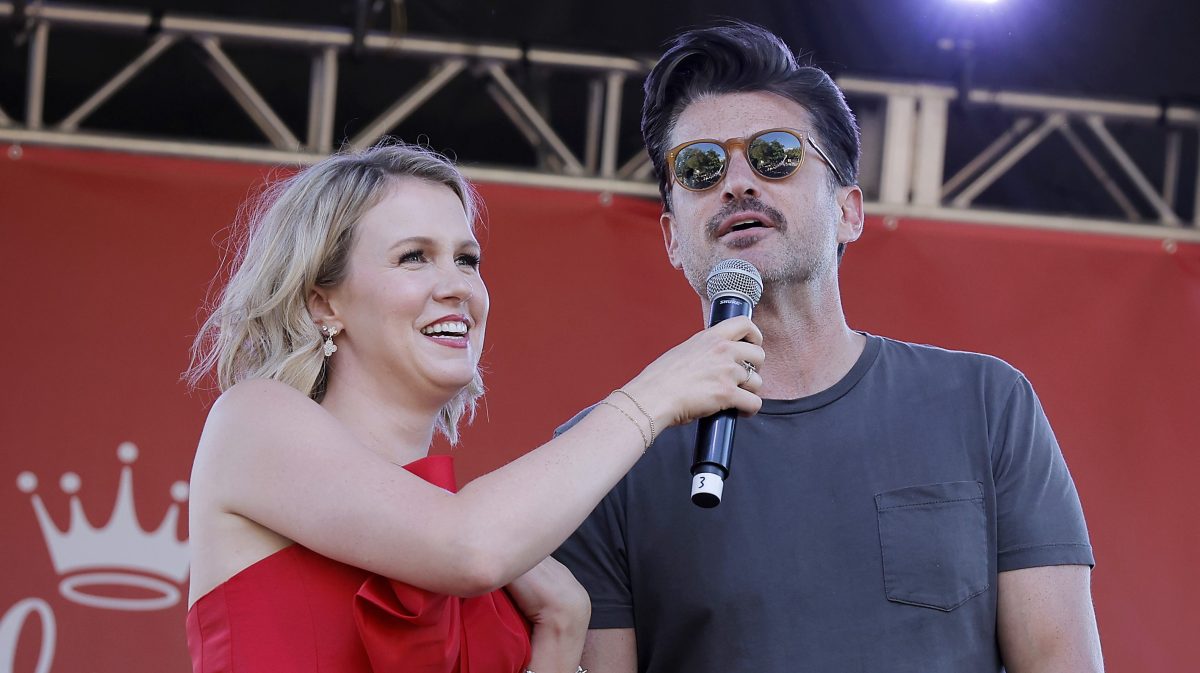 Ginna Claire Mason, Wes Brown