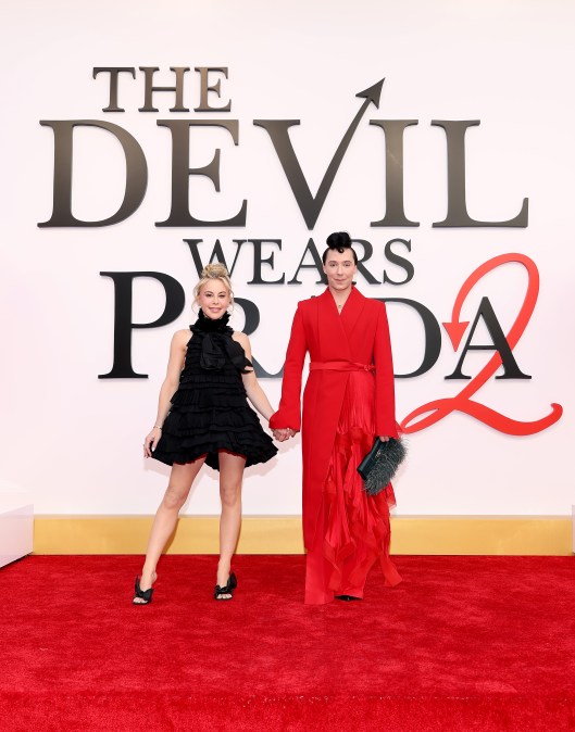 Tara Lipinski and Johnny Weir