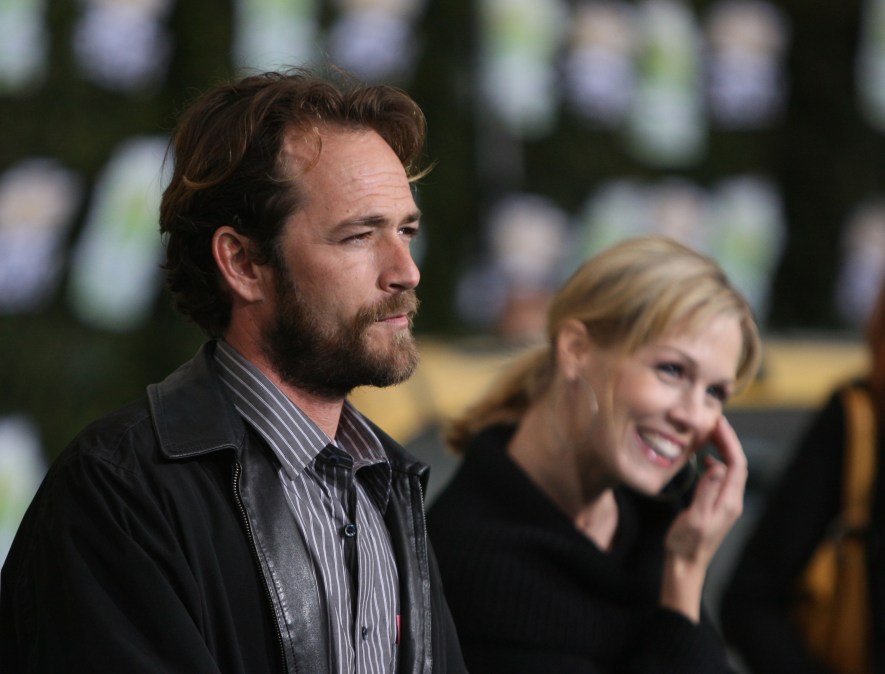 Actor Luke Perry and actress Jennie Garth