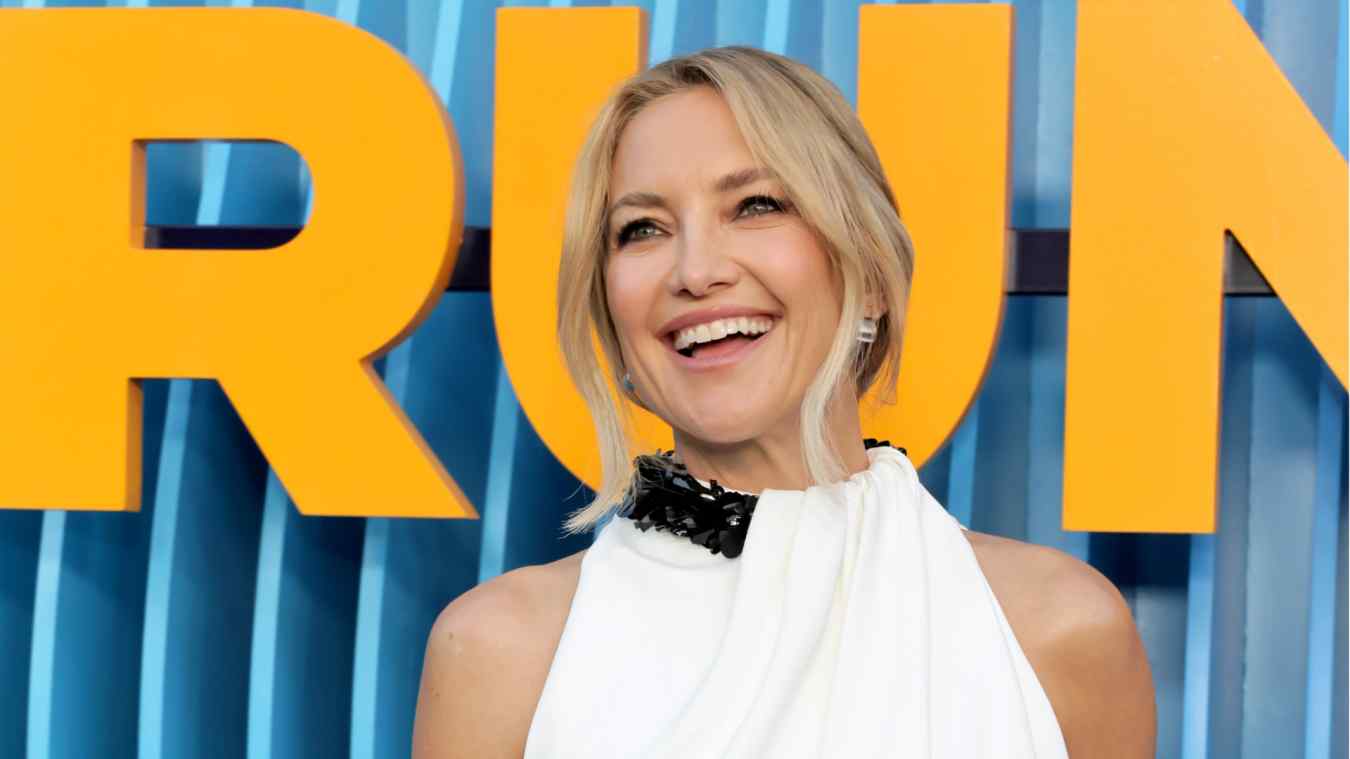 SEE: Kate Hudson's Teen Son Accompanies Her on the Red Carpet