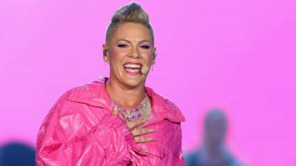 Pink’s Daughter Willow, 14, Stuns in Rare Red Carpet Appearance & Looks All Grown Up