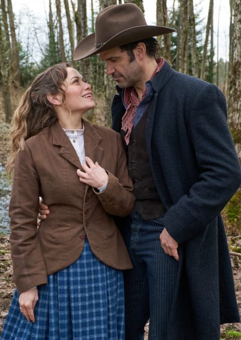 Bethany Joy Lenz, Benjamin Ayres