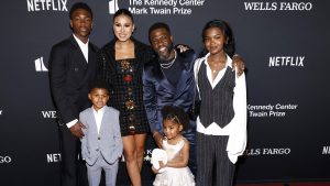 Kevin Hart with his family.