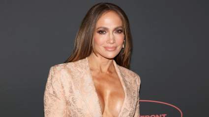 Jennifer Lopez, 56, Shows Off Natural Beauty in Makeup-Free Video