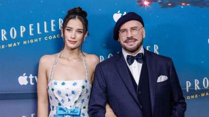 John Travolta’s Gorgeous Daughter Ella Bleu Makes Paris Fashion Week Debut