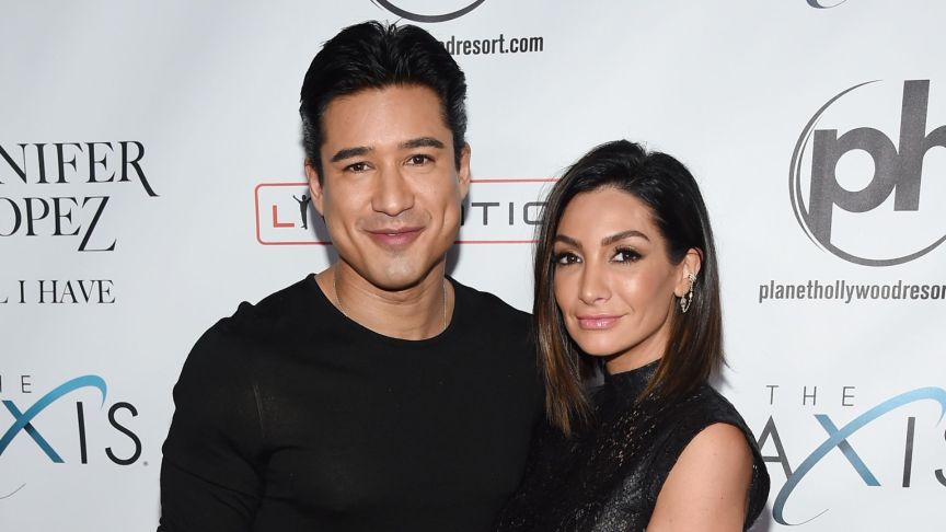 Mario Lopez and Courtney Mazza