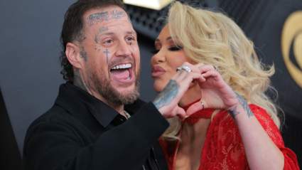 Fans Rally Around Bunnie XO as She Makes Vulnerable Admission About Her Divorce From Jelly Roll — VIDEO