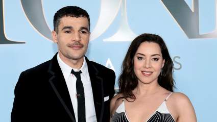 Aubrey Plaza Flaunts Baby Bump & Enjoys Red Carpet Debut With New Partner Christopher Abbott at the 2026 Tony Awards