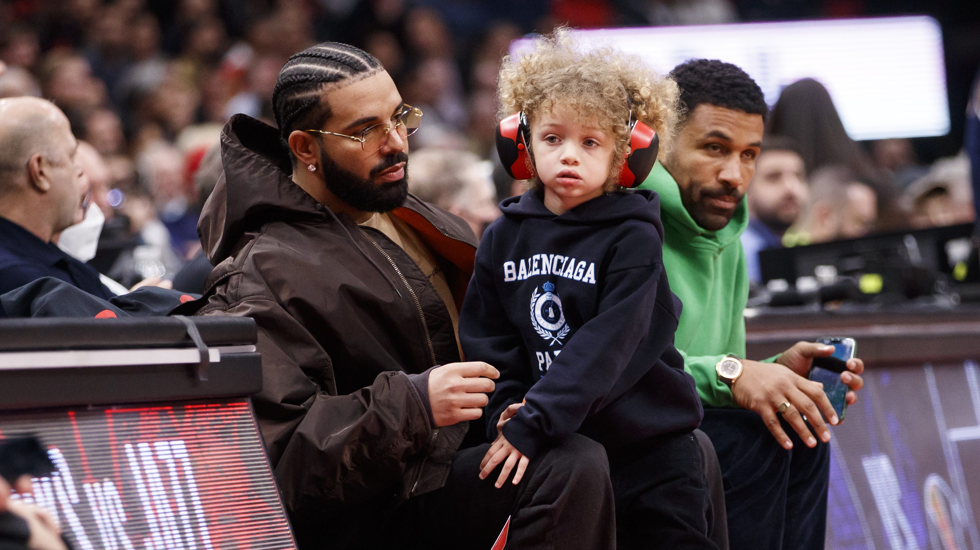 Drake Sophie Brussaux married Efe Caliskan