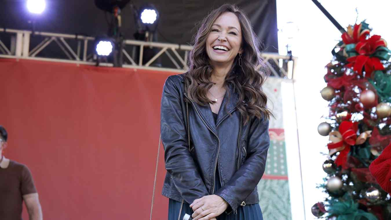 Hallmark Star Autumn Reeser Shares Message About Parenting and Growth