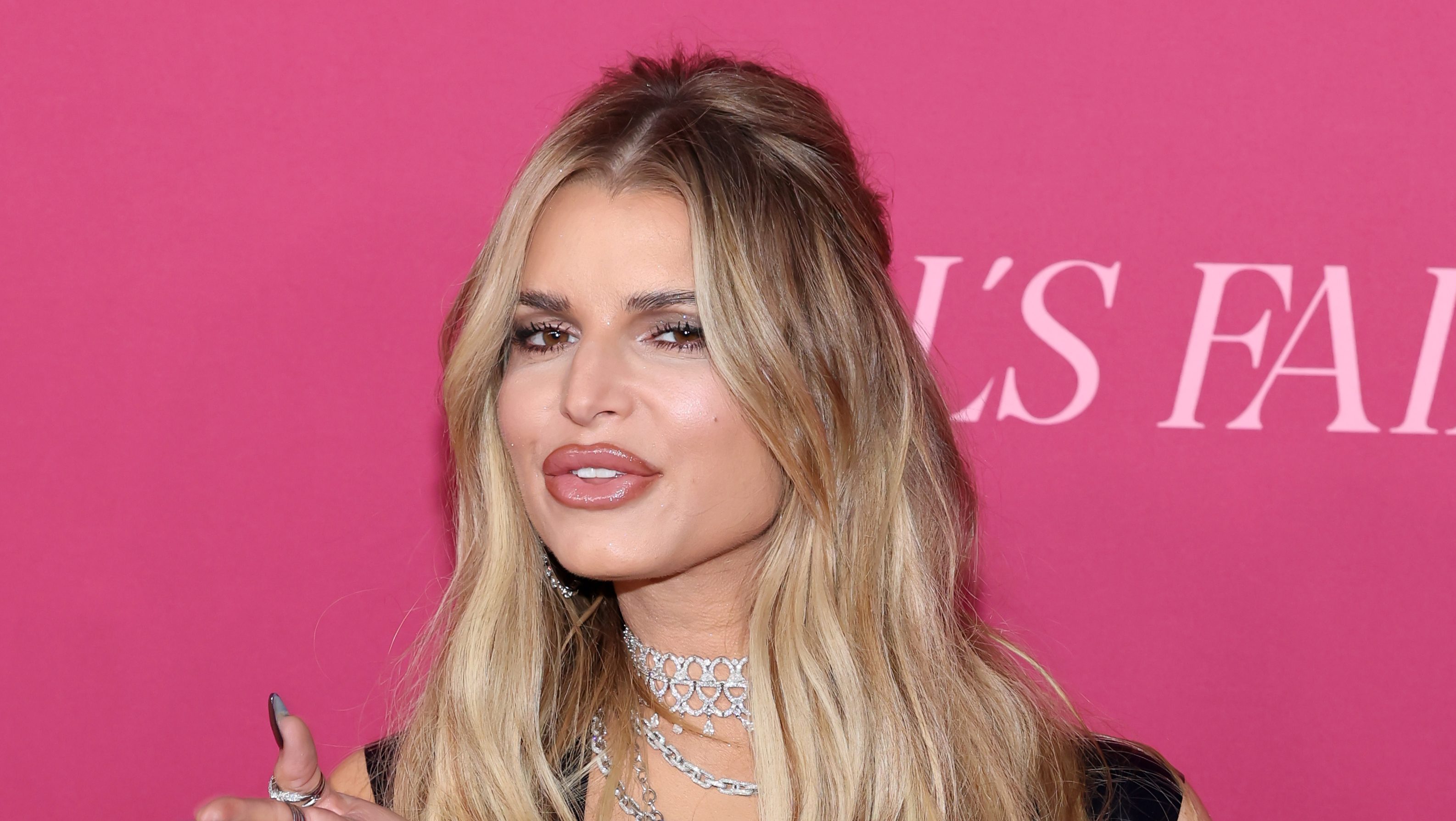 Jessica Simpson Shares Emotional Message About Major Life Changes