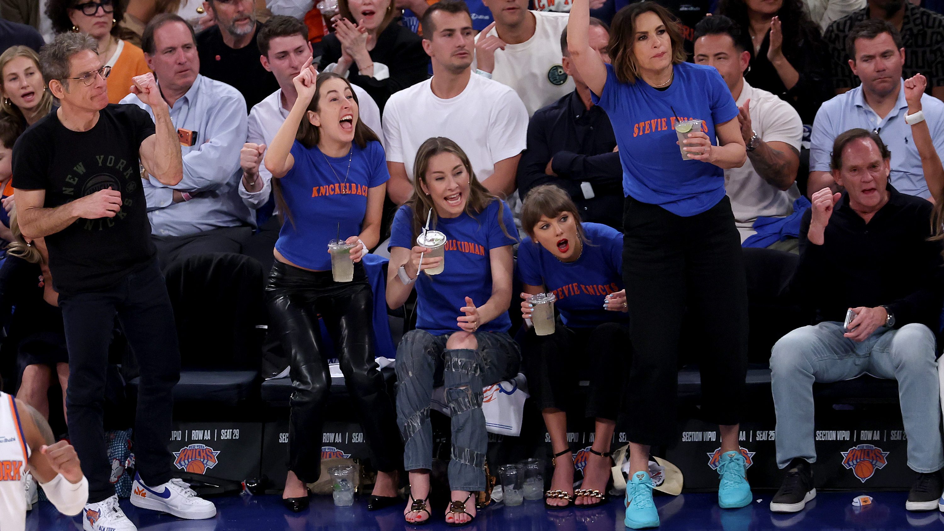 Taylor Swift, Timothée Chalamet e mais vão ao campo em Nova York Taylor Swift, Timothée Chalamet e mais vão ao campo em Nova York