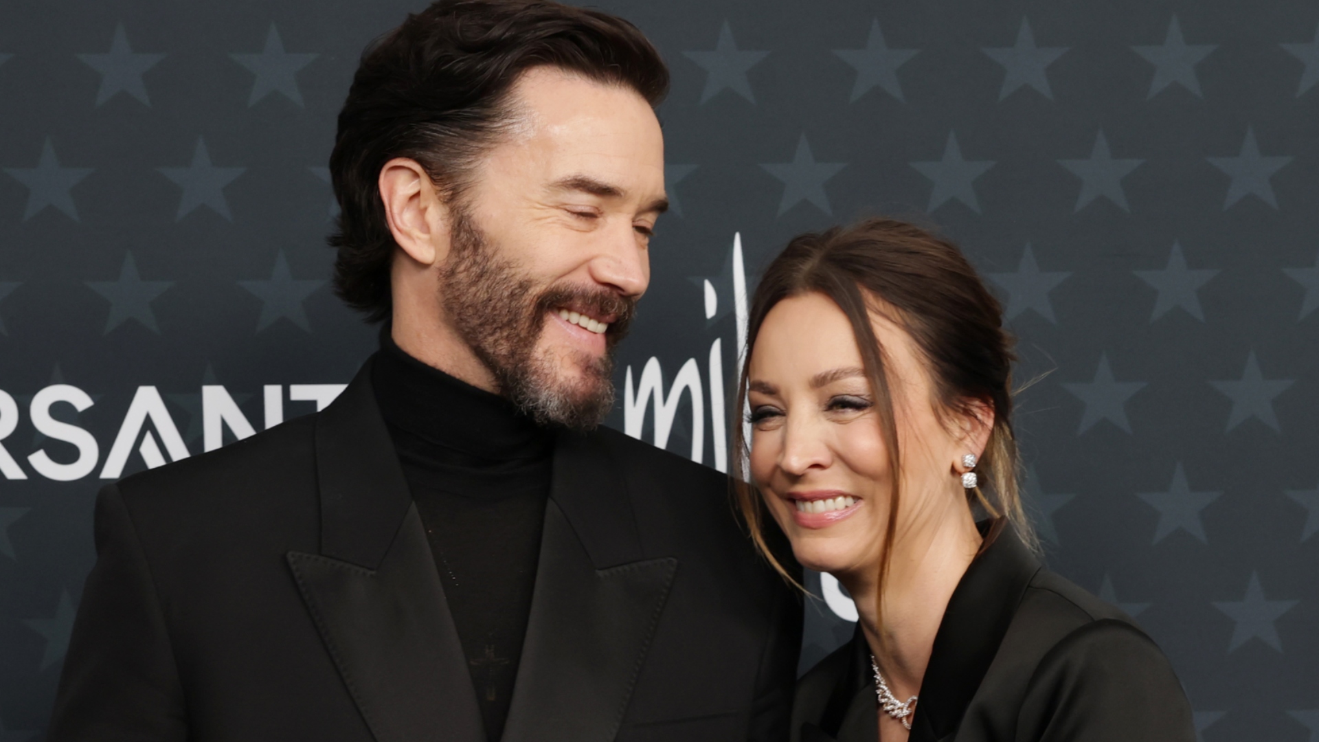 O amor de Kaley Cuoco e Tom Pelphrey por sua filha está em exibição em uma nova postagem O amor de Kaley Cuoco e Tom Pelphrey por sua filha está em exibição em uma nova postagem
