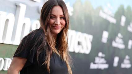 Pregnant Kaley Cuoco Debuts Baby Bump on Red Carpet: ‘Nothing Fits’
