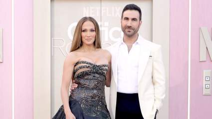 Jennifer Lopez Sets the Record Straight on Brett Goldstein Romance Speculation