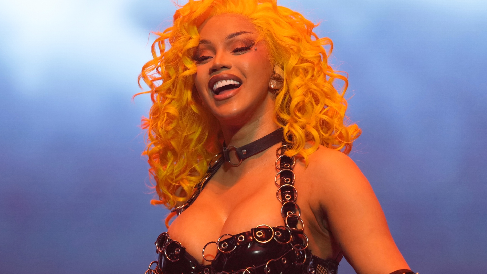Cardi B Rocks Daring Leather & Chain Outfit While Sporting Bold New Hairstyle for Latest Show: PHOTOS