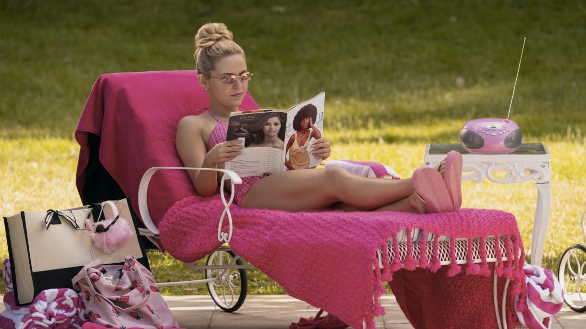 Lexi Minetree as Elle Woods in 'Elle'