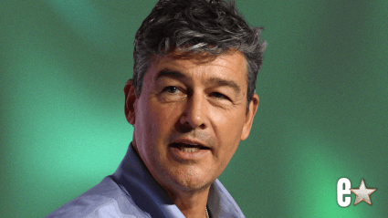Kyle Chandler, 60, Rocks Gray Hair While Promoting New ‘Lanterns’ Superhero Role