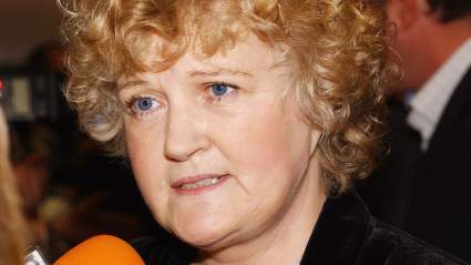 Brenda Fricker, ‘Home Alone 2’ Pigeon Lady, Passes at 81 — Tributes Pour In