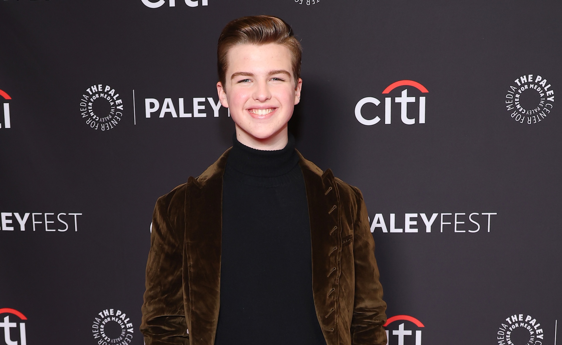 Iain Armitage.