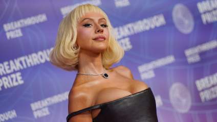Christina Aguilera Shares Hilarious ‘Porta Potty’ Video From World Cup Final Day — ‘She Looks Hot Though’