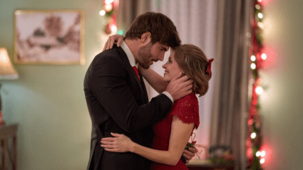 Sneak Peek of ‘Love Under the Mistletoe’ with Jen Lilley & Nick Bateman Shows Fans the ‘One That Got Away’