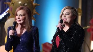 Two co-stars from the soap opera "General Hospital"