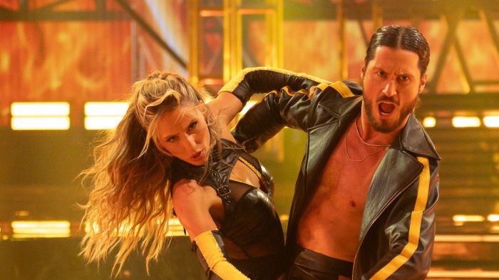 Alix Earle and Val Chmerkovskiy