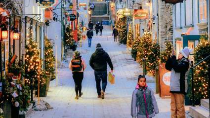 Hallmark Announces Search for America’s Merriest Christmas Towns
