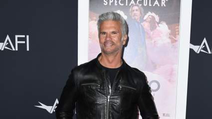 Lorenzo Lamas Gets Major Divorce Update as Relationship With Heather Locklear Grows