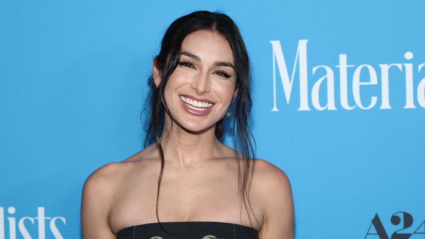 Ashley Iaconetti smiling beautifully